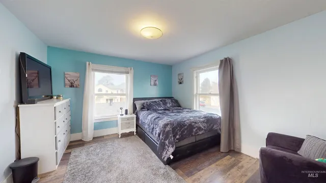 $310,000 | 124 8th Avenue North, Buhl, ID 83316