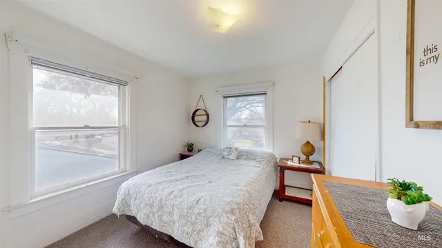 $310,000 | 124 8th Avenue North, Buhl, ID 83316