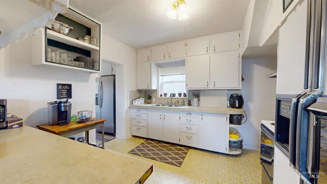 $310,000 | 124 8th Avenue North, Buhl, ID 83316