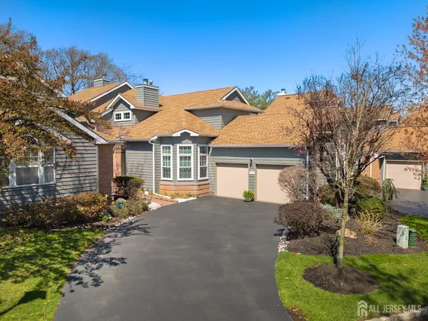 $797,000 | 22 Fairway Boulevard, Monroe Township, NJ 08831