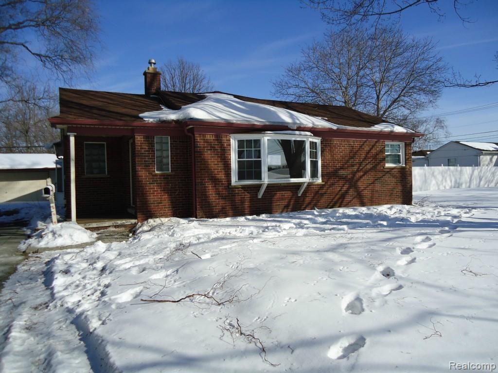 15844 Goddard Rd.
