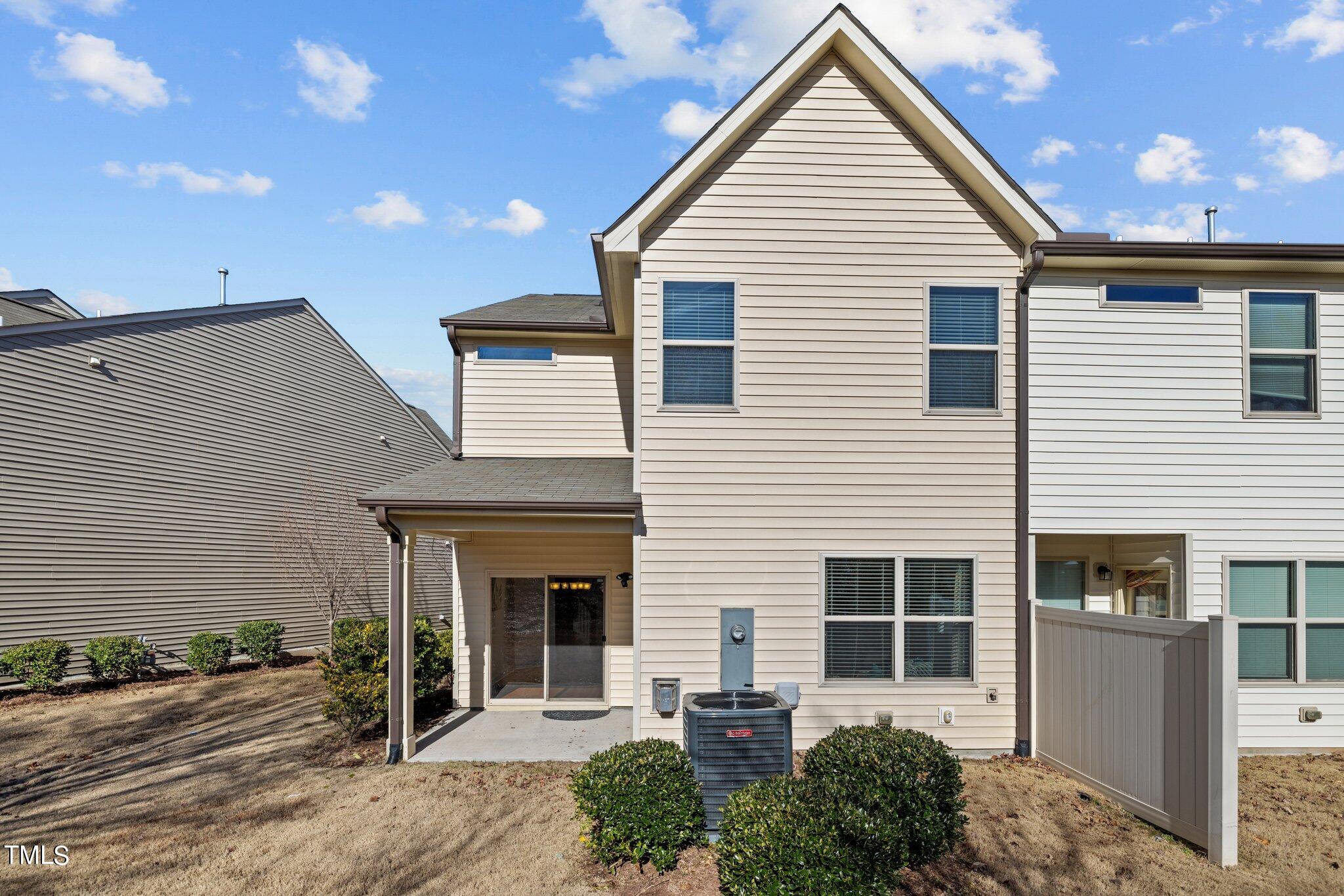 138 Token House Road Durham, NC 27703 - Photo 34 of 39 43-web-or-mls-5Z8A8532
