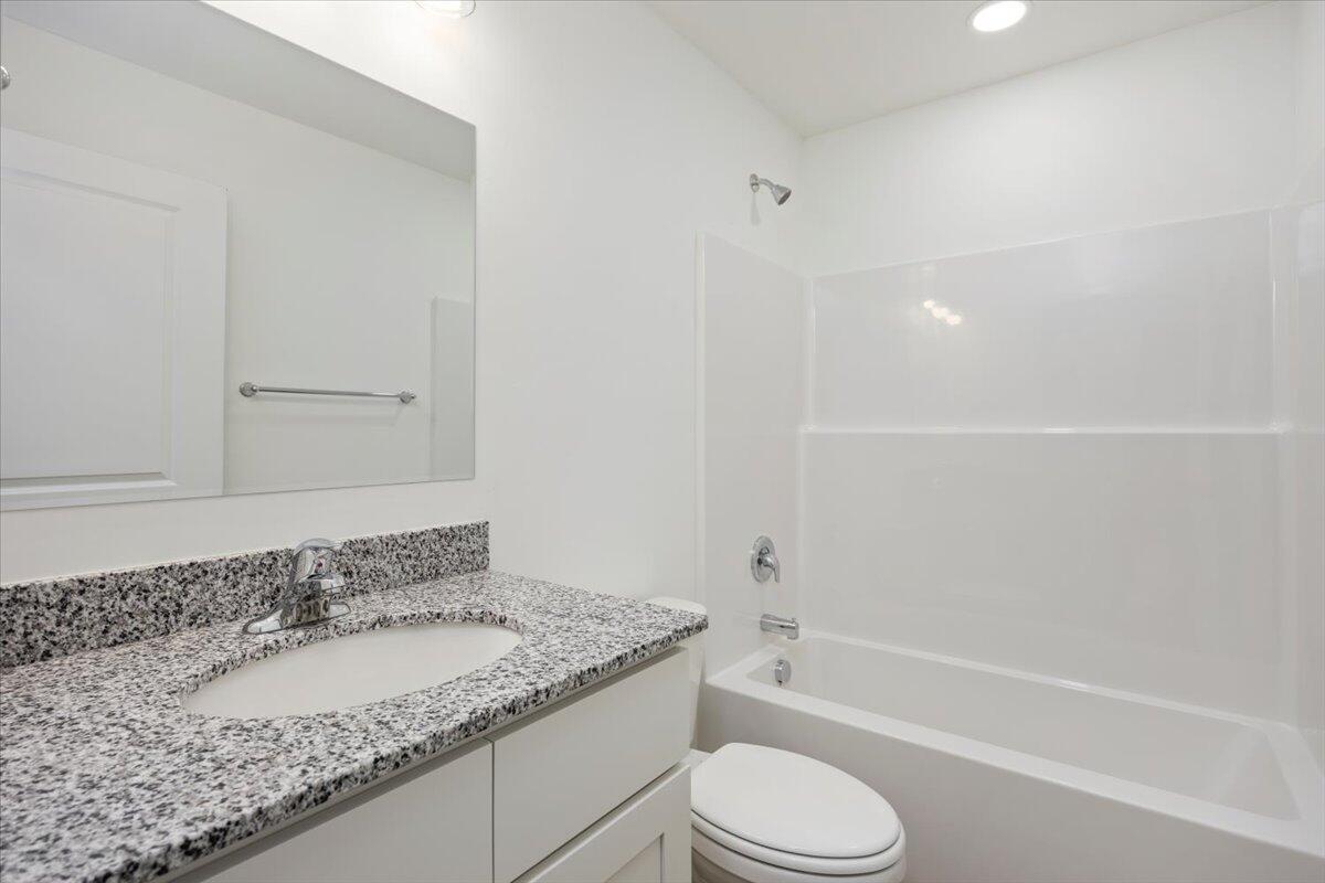 8 Punkin Center Road Gannett, ID 83313 - Photo 22 of 43 Bathroom