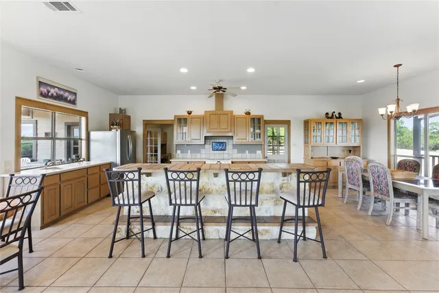 $1,000,000 | 14415 Evergreen Cove, Austin, TX 78737