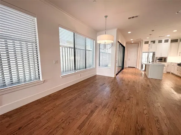 $10,500 | 4325 Glenwick Lane, University Park, TX 75205