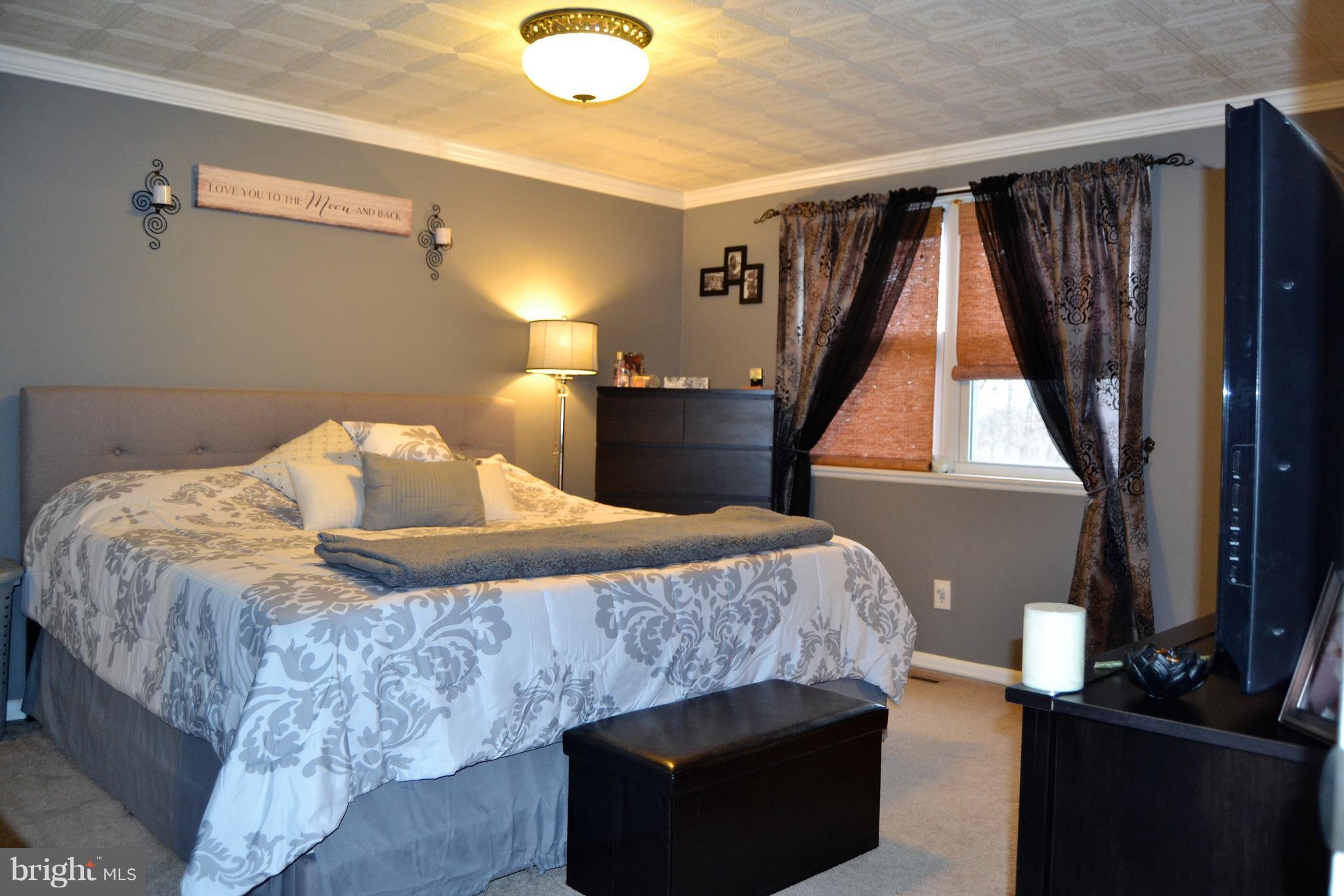 1015 Grovehill Road Baltimore, MD 21227 - Photo 11 of 21 Bedroom