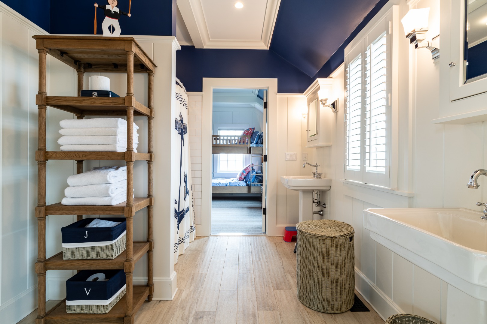 31 Derrymore Road Nantucket, MA 02554 - Photo 37 of 43 Gallery Image 37
