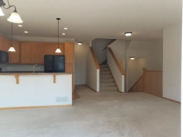 $2,100 | 11810 Emery Village Drive North, Champlin, MN 55316