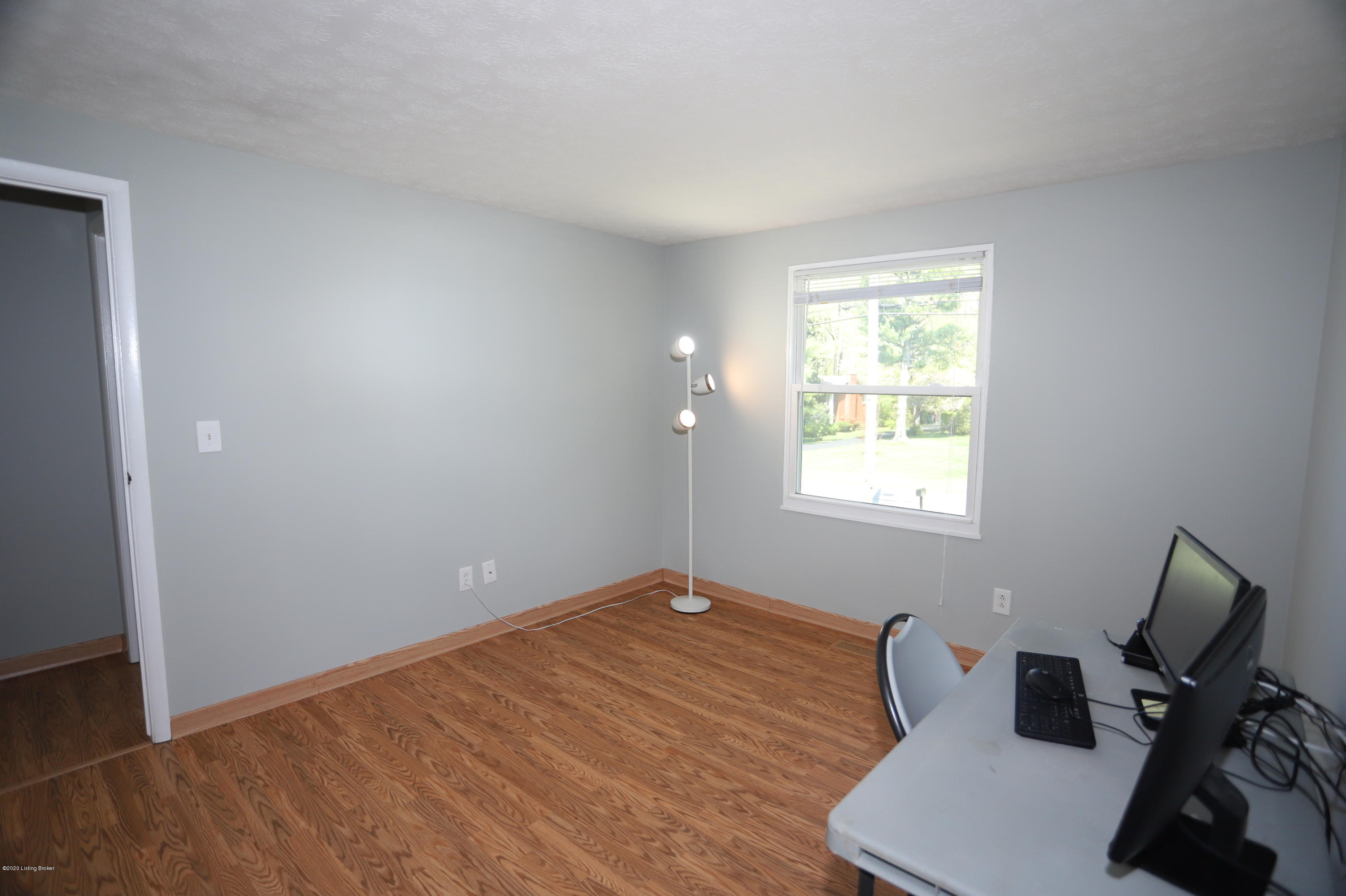 9528 Fairground Road Louisville, KY 40291 - Photo 29 of 55 bedroom 3