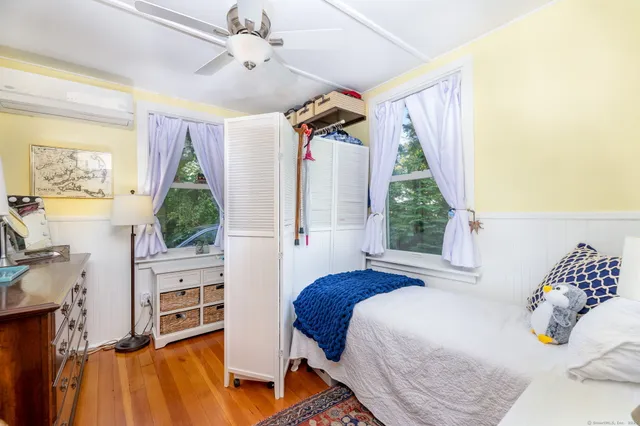 $579,900 | 12 Littlefield Drive, Old Lyme, CT 06371