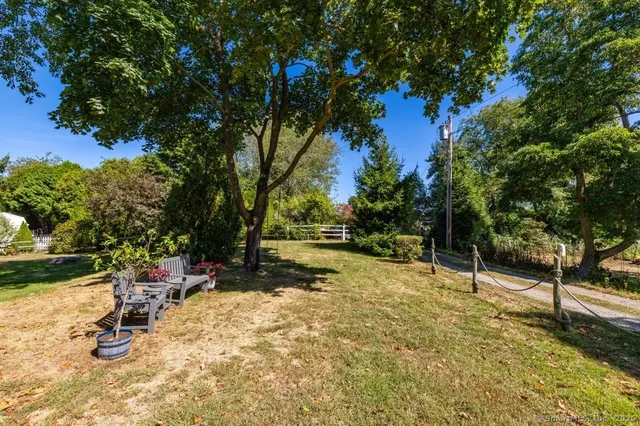 $579,900 | 12 Littlefield Drive, Old Lyme, CT 06371