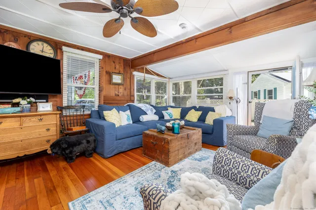 $579,900 | 12 Littlefield Drive, Old Lyme, CT 06371