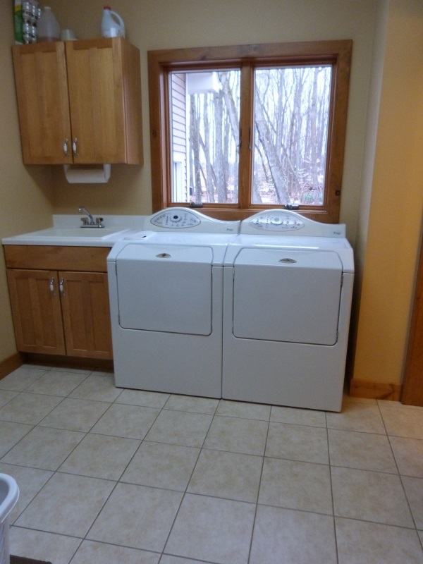 20403 Hunter Ridge Road Lake Ann, MI 49650 - Photo 39 of 50 1796985-38.JPG