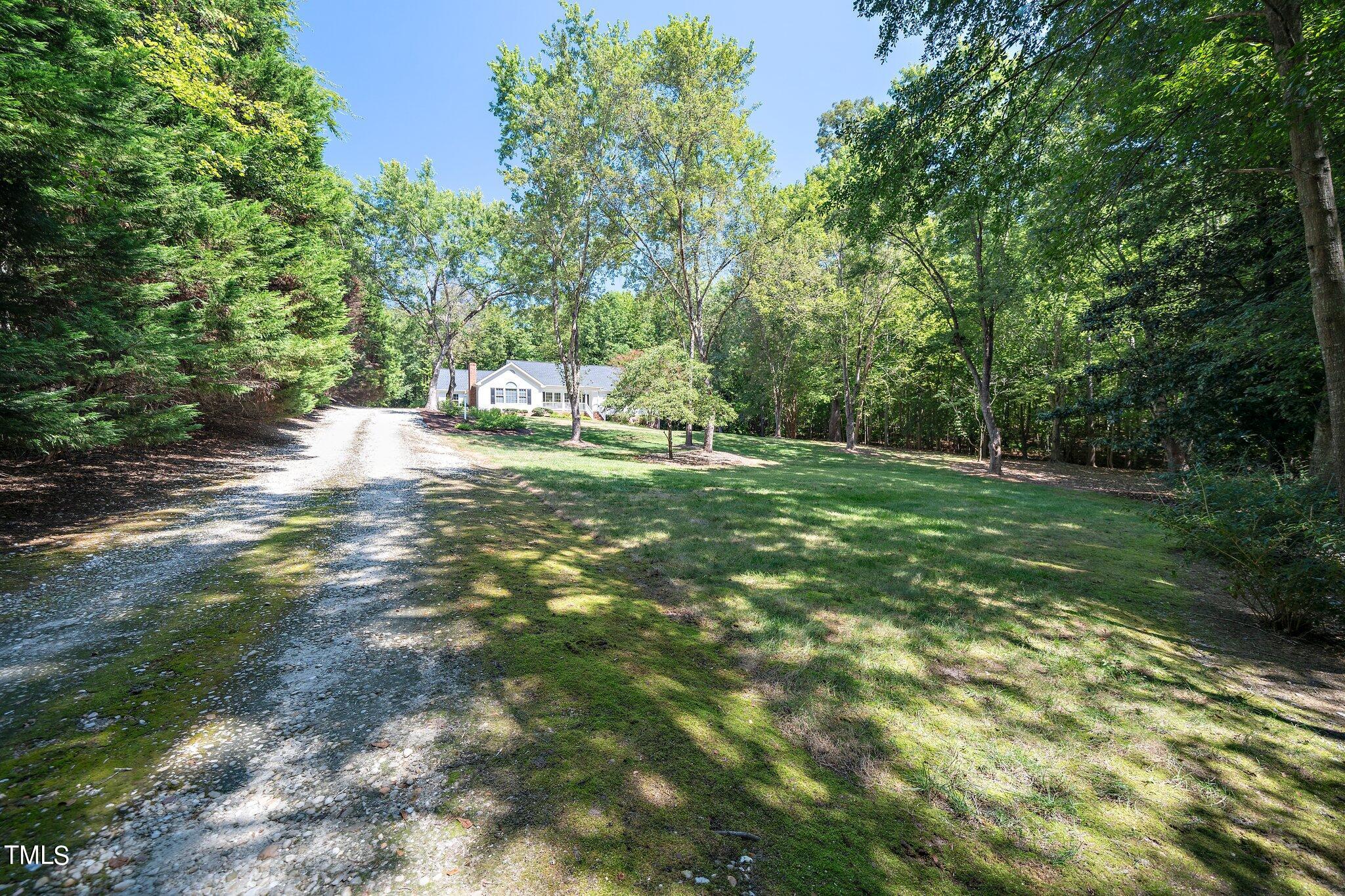 5313 Tomahawk Trail Raleigh, NC 27610 - Photo 3 of 38 6-web-or-mls-5313 Tomahawk (25 of 34)
