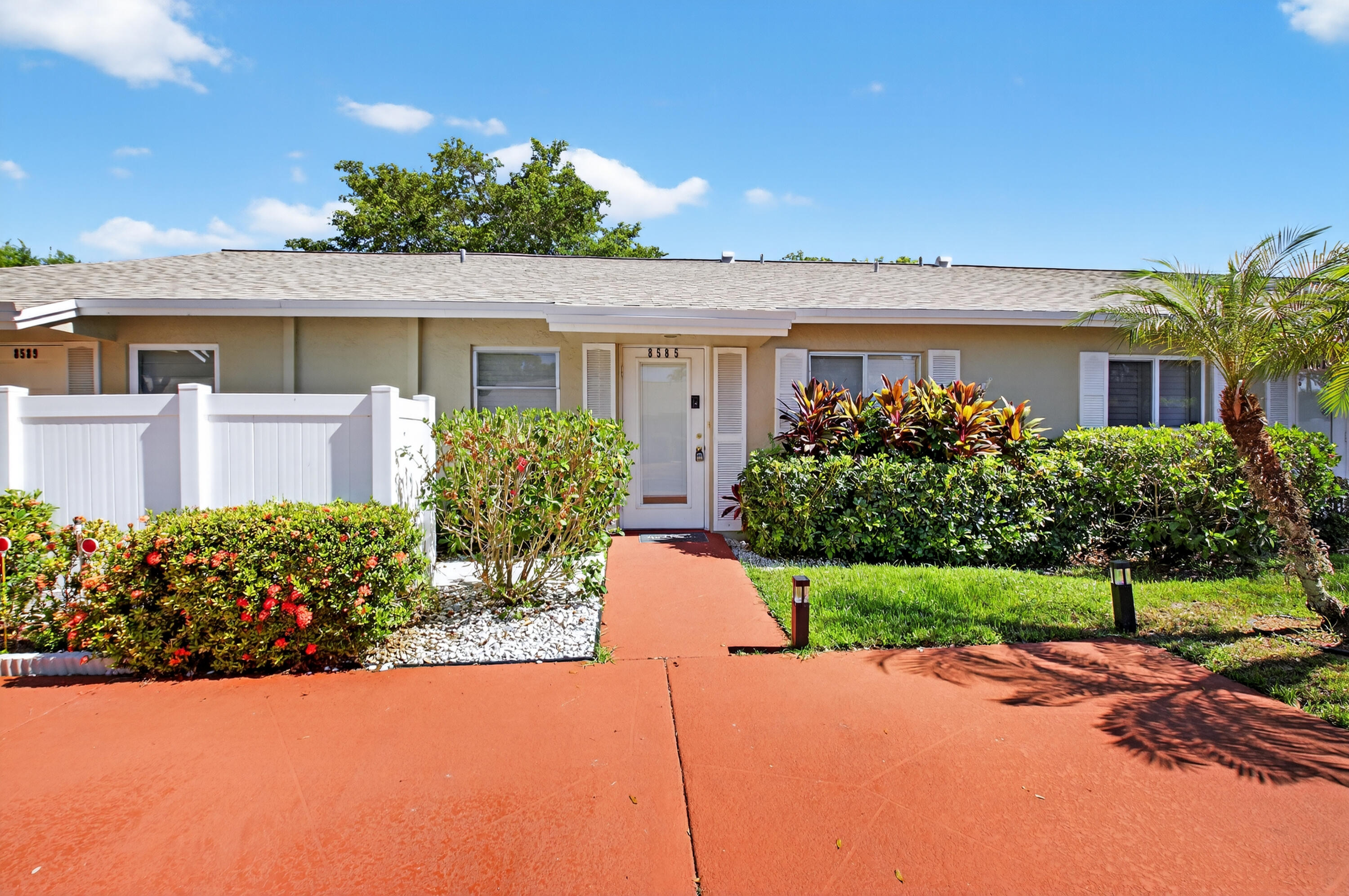 8585 Dreamside Lane Boca Raton, FL 33496 - Photo 1 of 35 001_DSC_2886