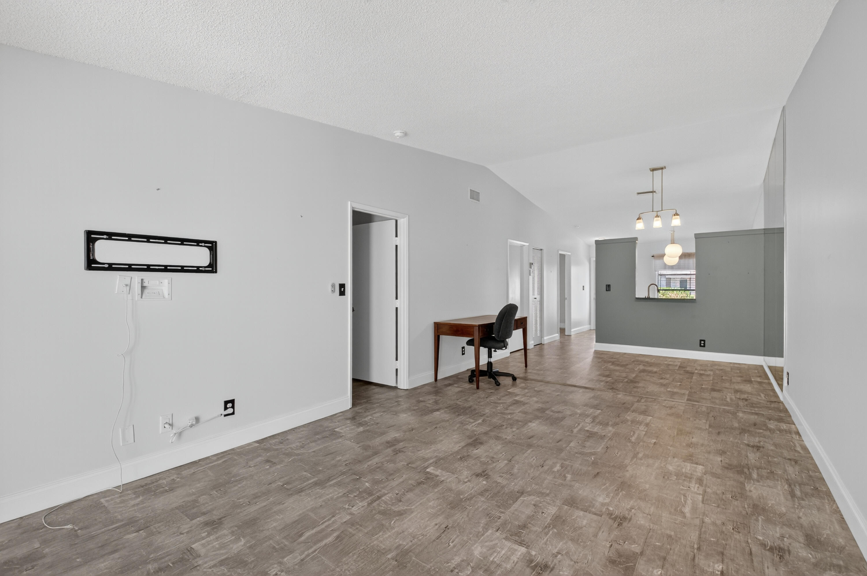 8585 Dreamside Lane Boca Raton, FL 33496 - Photo 11 of 35 011_DSC_2939