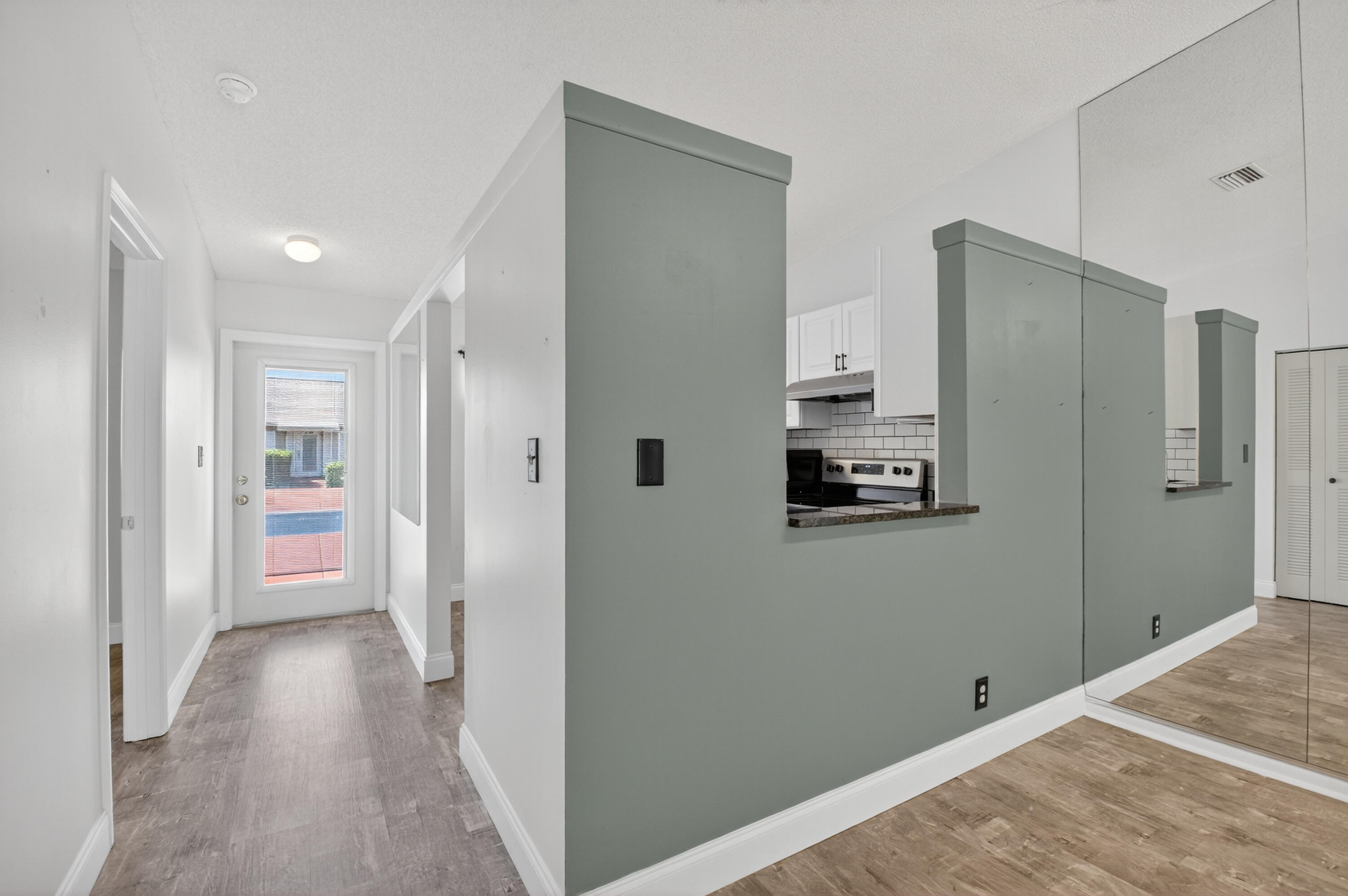 8585 Dreamside Lane Boca Raton, FL 33496 - Photo 13 of 35 013_DSC_2946