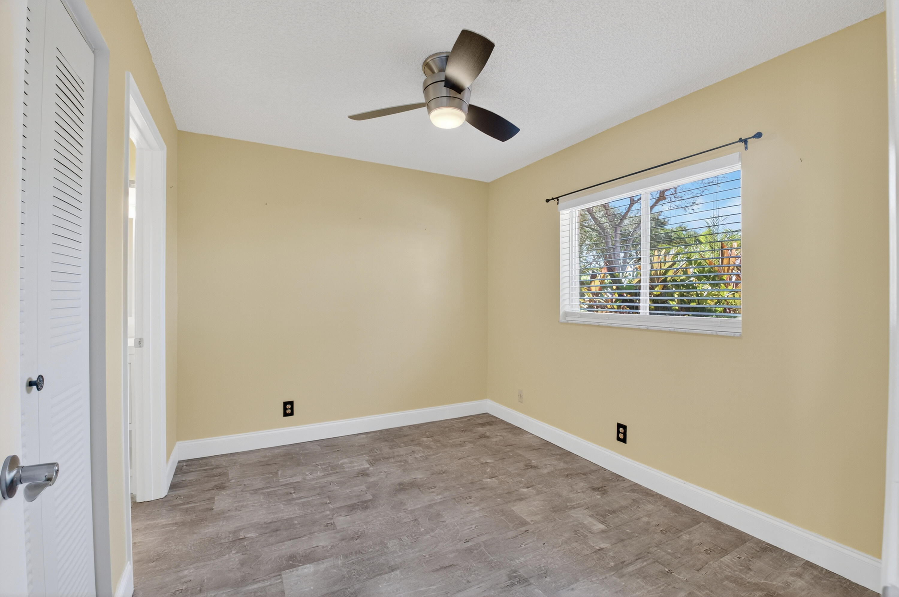 8585 Dreamside Lane Boca Raton, FL 33496 - Photo 24 of 35 024_DSC_3005