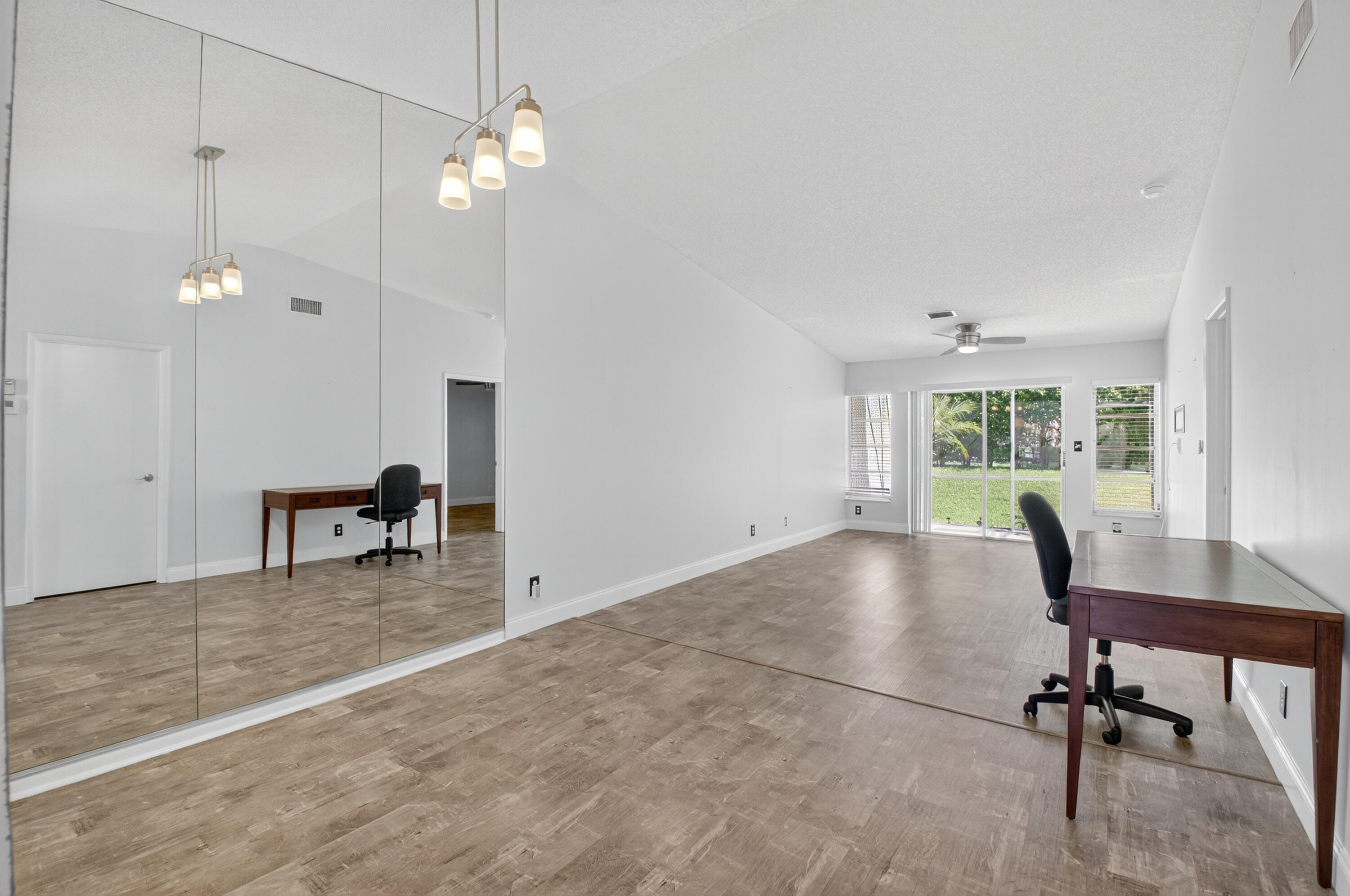 8585 Dreamside Lane Boca Raton, FL 33496 - Photo 7 of 35 007_DSC_2916