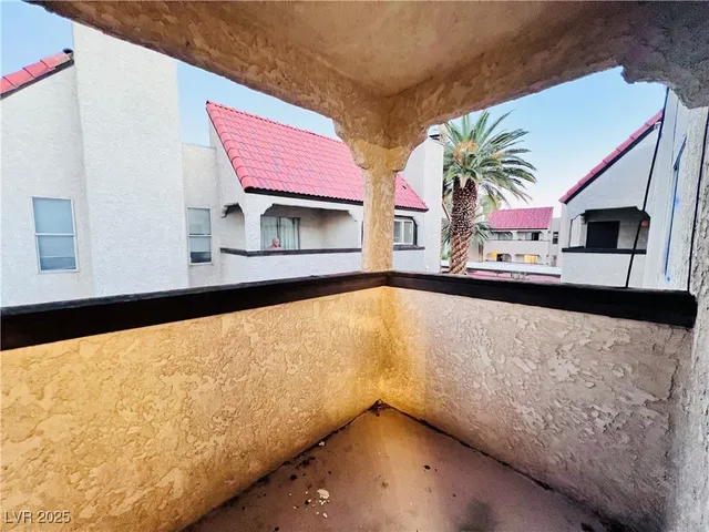 $1,300 | 5048 Spencer Street, Unit C, Las Vegas, NV 89119