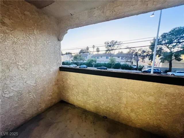 $1,300 | 5048 Spencer Street, Unit C, Las Vegas, NV 89119