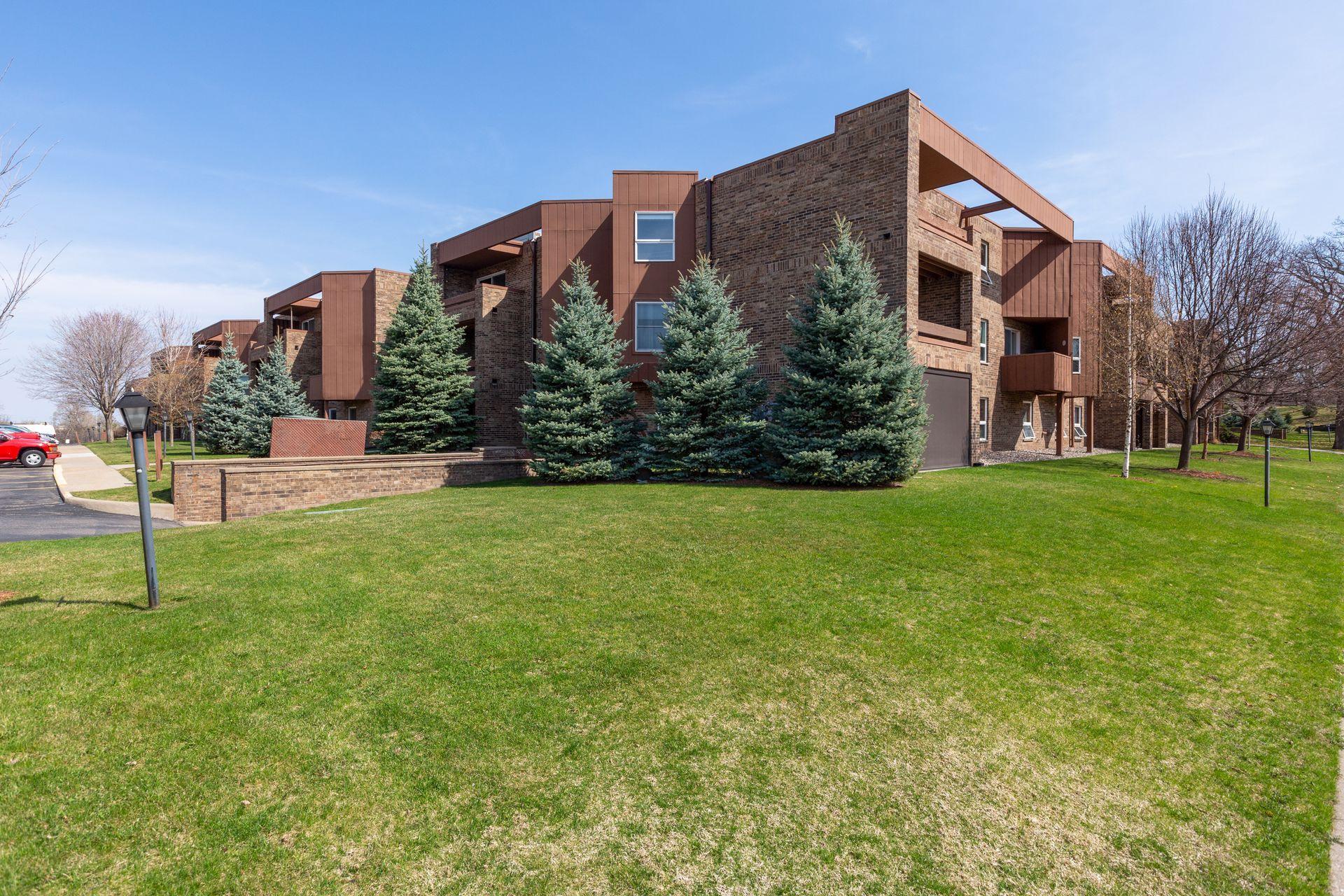 2240 Midland Grove Road, Unit 104 Roseville, MN 55113 - Photo 1 of 1 Gallery Image 1
