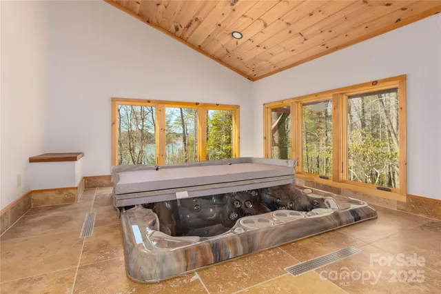 $1,750,000 | 2199 Yellow Fork Trail East, Nebo, NC 28761