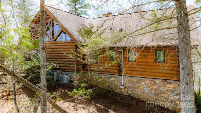 $1,750,000 | 2199 Yellow Fork Trail East, Nebo, NC 28761