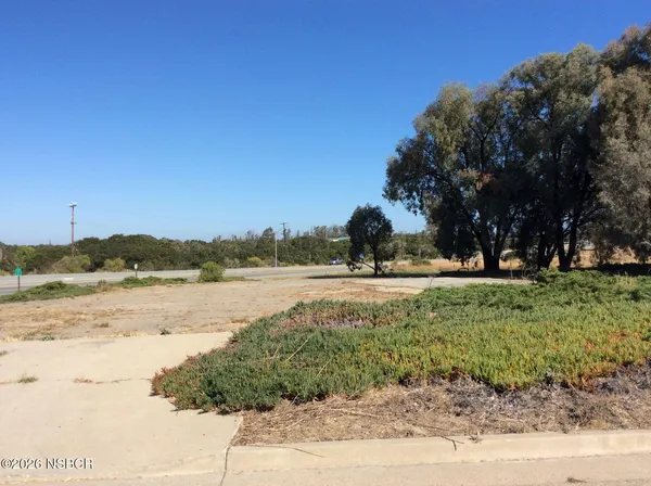 $800,000 | 2611 Highway 1, Lompoc, CA 93436