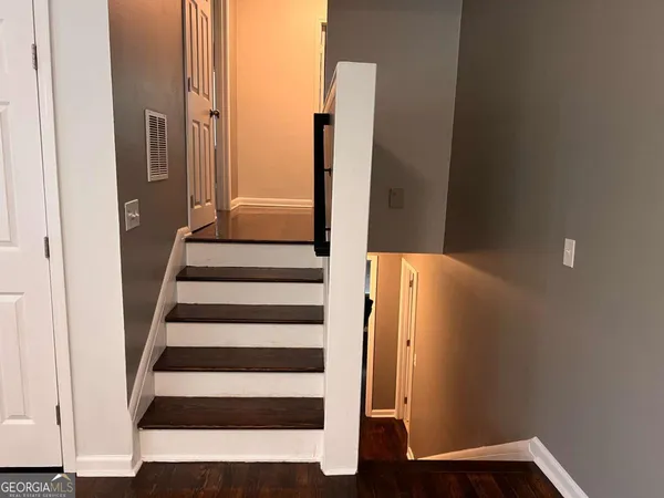 $2,200 | 1947 Kenwood Place Southeast, Smyrna, GA 30082