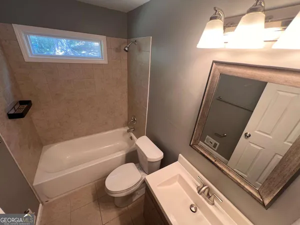 $2,200 | 1947 Kenwood Place Southeast, Smyrna, GA 30082