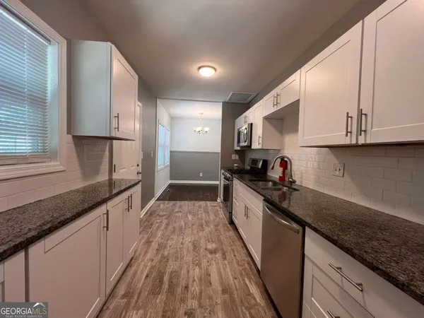 $2,200 | 1947 Kenwood Place Southeast, Smyrna, GA 30082