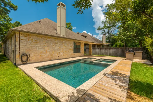 $4,250 | 7 Deer River Circle, The Woodlands, TX 77389