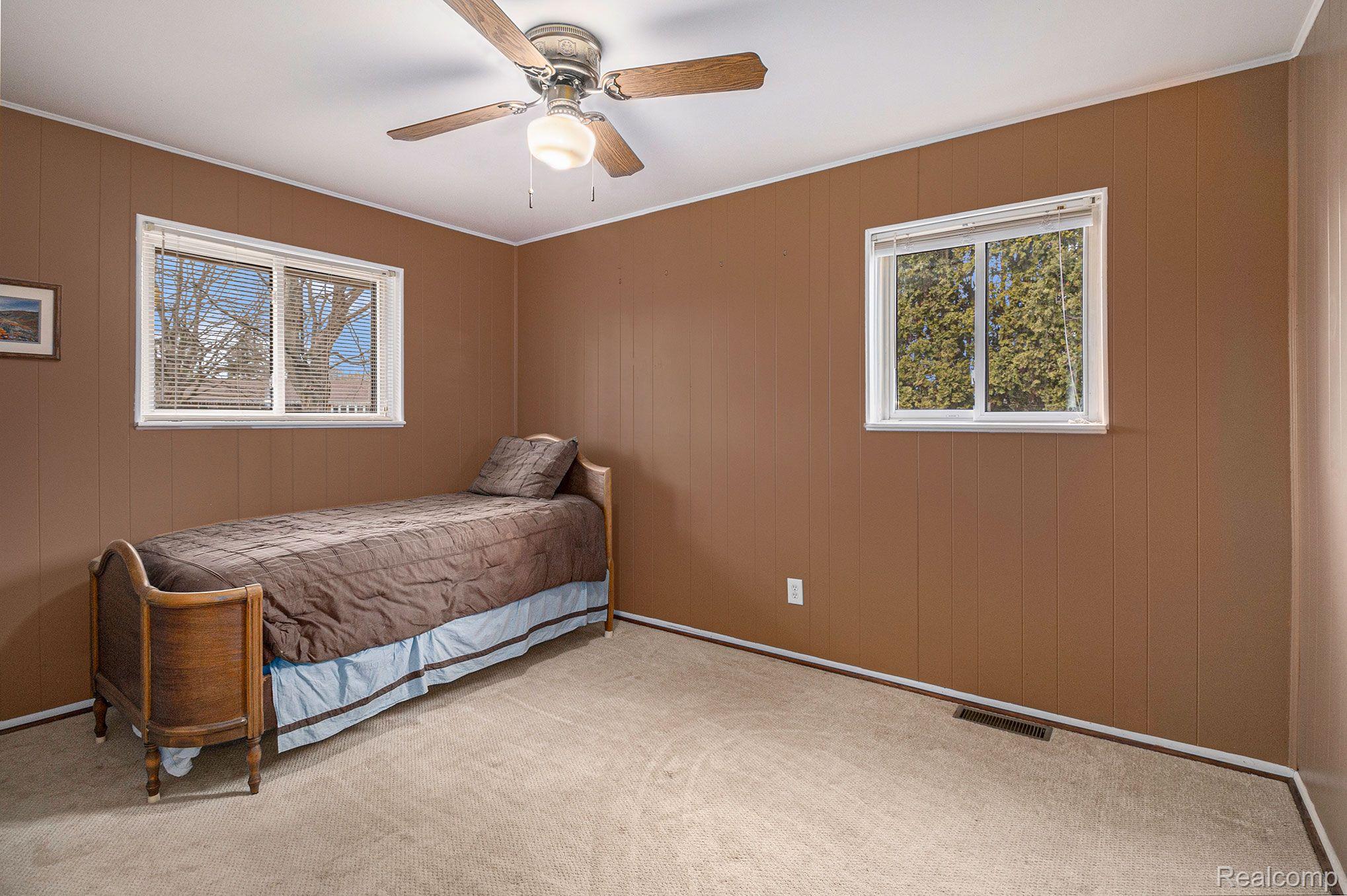 1902 Dawn Ridge Road Walled Lake, MI 48390 - Photo 21 of 39 1902 DAWN RIDGE BEDROOM 3