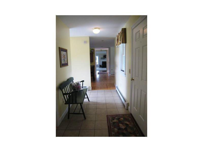 55 Short Bennett Road New Gloucester, ME 04260 - Photo 6 of 35 Interior Space/Layout.