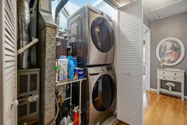 $240,000 | 1332 Alpine Court, Unit 1332, Wheeling, IL 60090