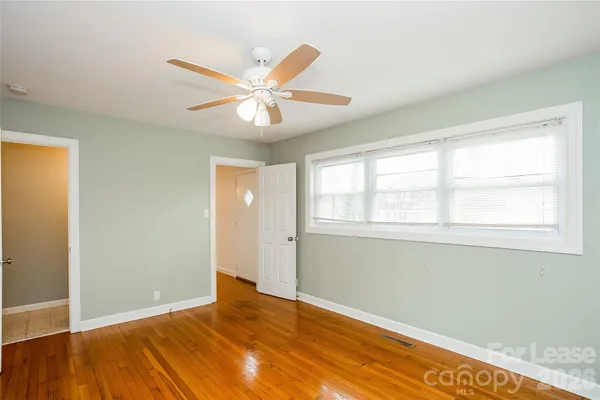 $1,750 | 1102 Woods Drive, Statesville, NC 28677