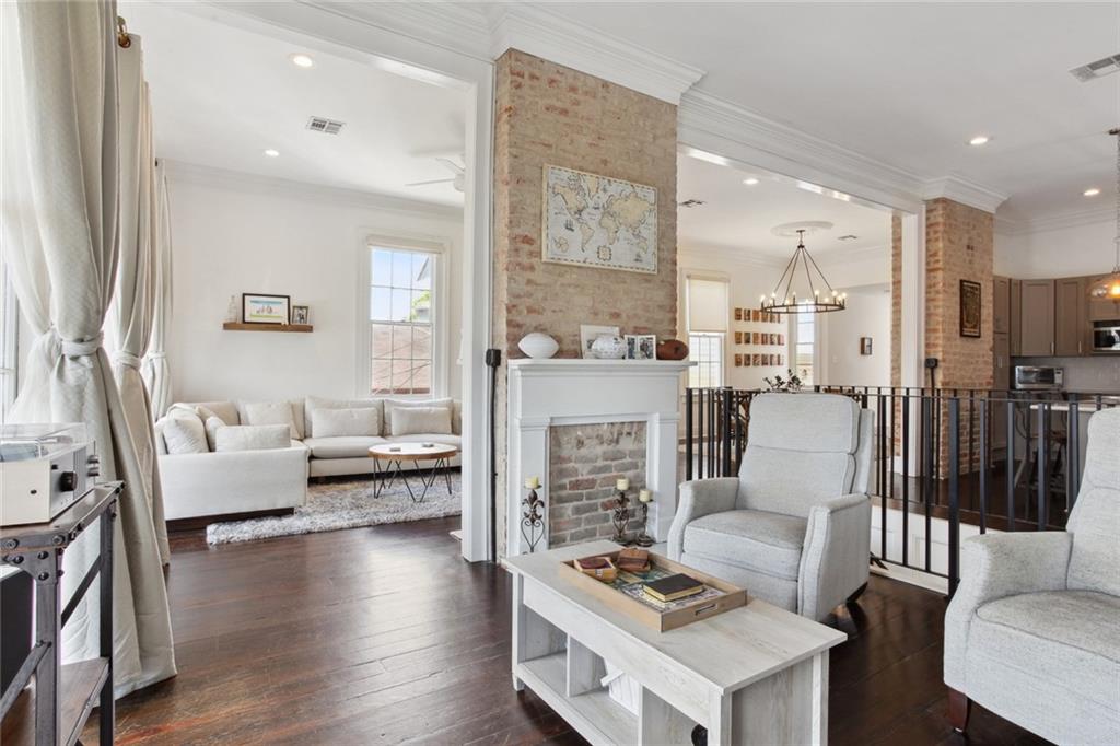 2825 Constance Street, Unit 2825 New Orleans, LA 70115 - Photo 5 of 26