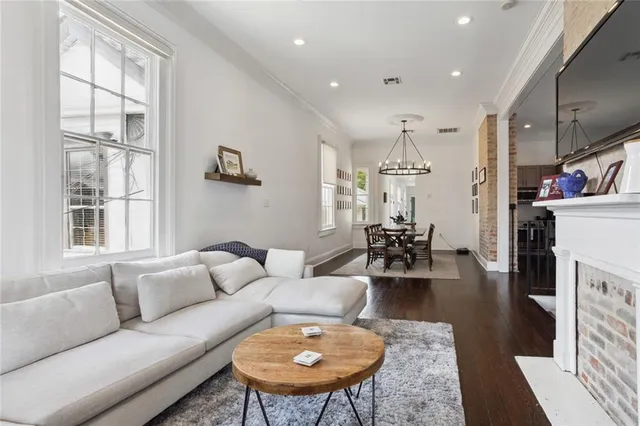 $699,000 | 2825 Constance Street, Unit 2825, New Orleans, LA 70115