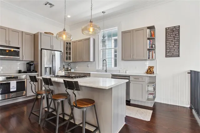 $699,000 | 2825 Constance Street, Unit 2825, New Orleans, LA 70115