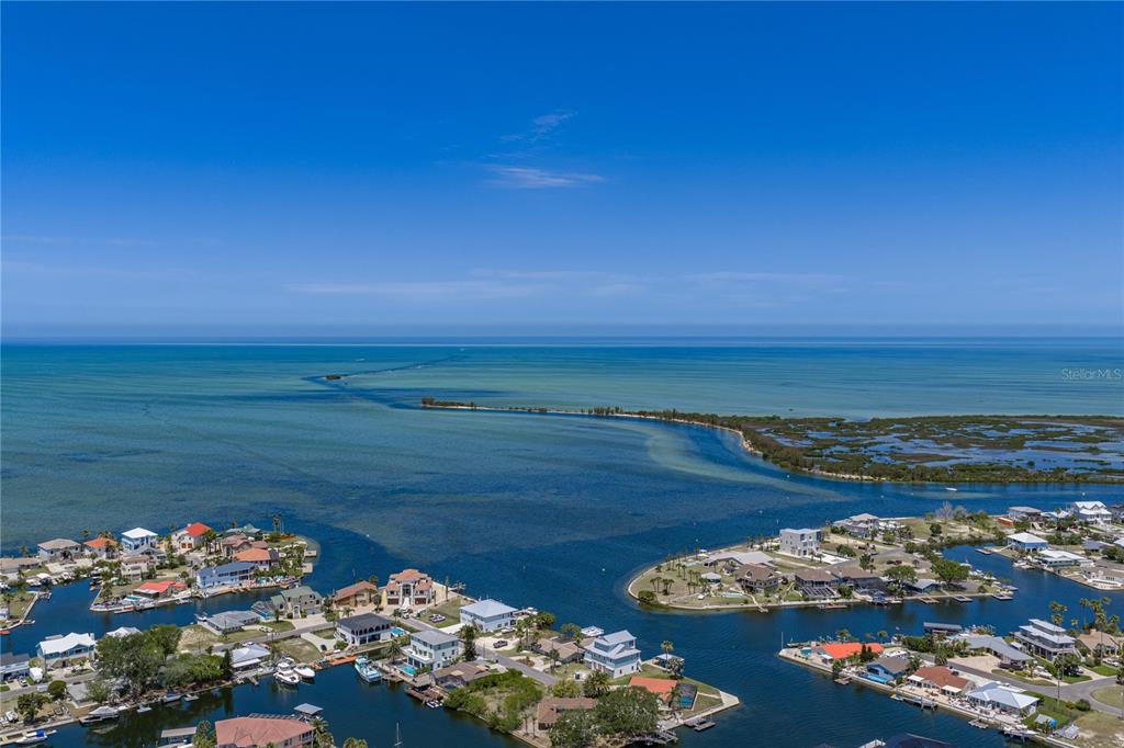 4178 Des Prez Court Hernando Beach, FL 34607 - Photo 72 of 76 a view of an ocean from a floor
