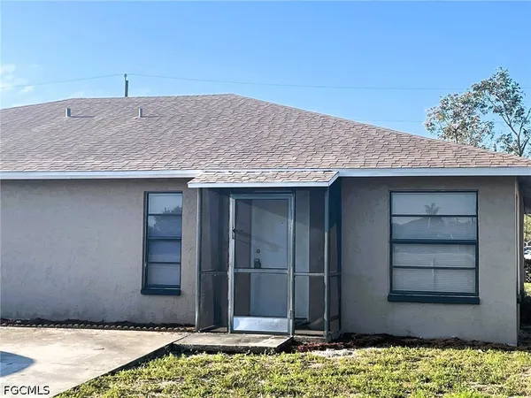 $1,400 | 610 Southeast 10th Street, Unit A, Cape Coral, FL 33990