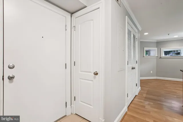 $2,400 | 1740 18th Street Northwest, Unit T2, Washington, DC 20009