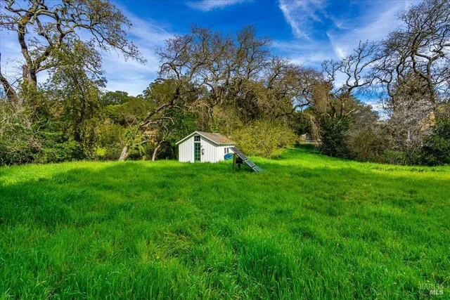 $525,000 | 1170 I Street, Petaluma, CA 94952