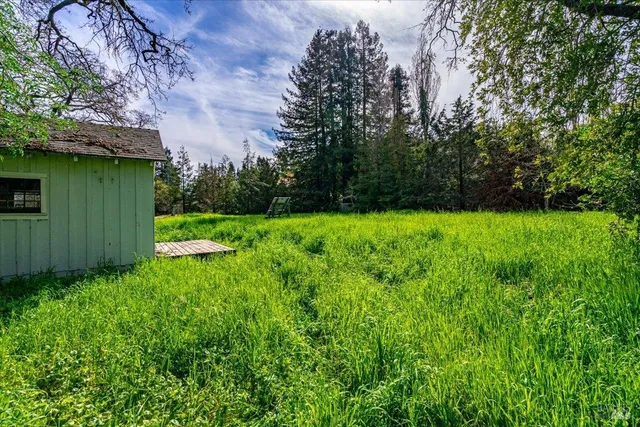 $525,000 | 1170 I Street, Petaluma, CA 94952