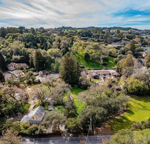 $525,000 | 1170 I Street, Petaluma, CA 94952