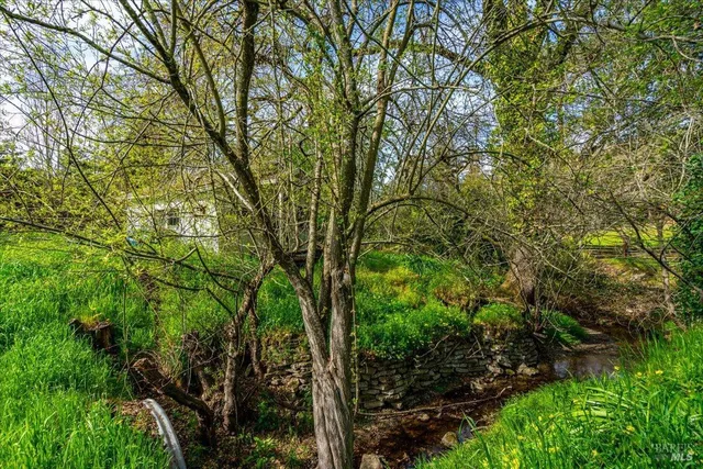 $525,000 | 1170 I Street, Petaluma, CA 94952