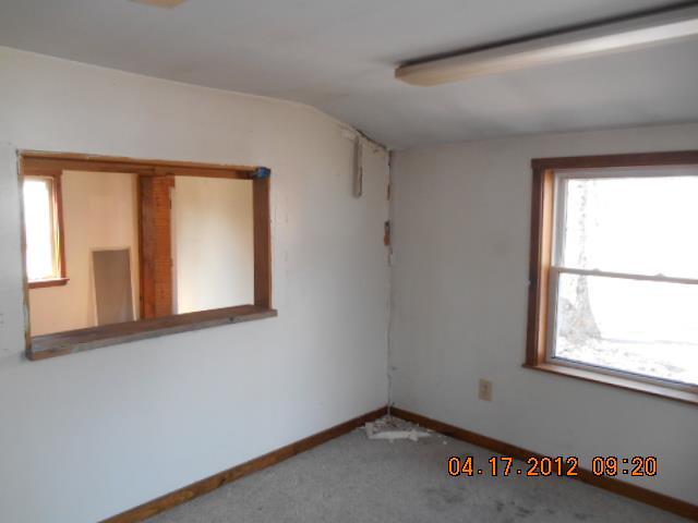 1046 New County Road Biddeford, ME 04005 - Photo 8 of 13 Photo