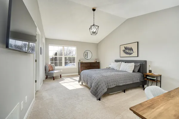 $309,900 | 16750 78th Place North, Maple Grove, MN 55311
