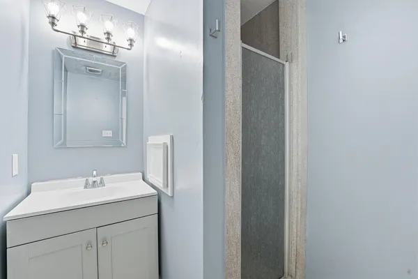 $2,150 | 18385 Ten Oaks Court, Porter, TX 77365